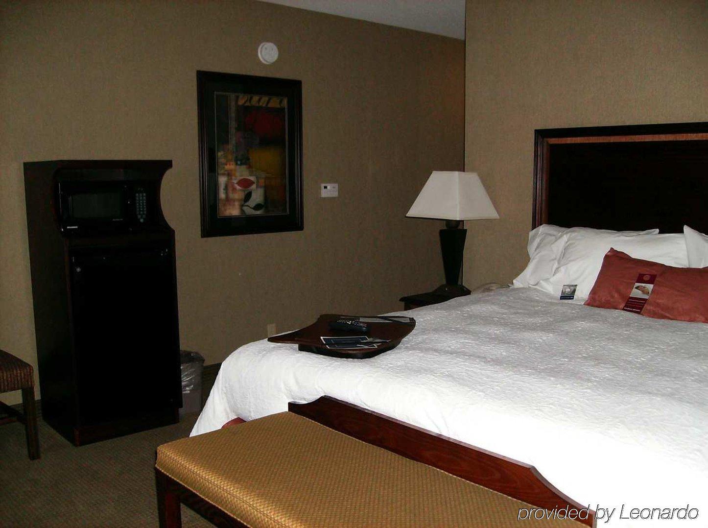 Hampton Inn Siloam Springs Oda fotoğraf